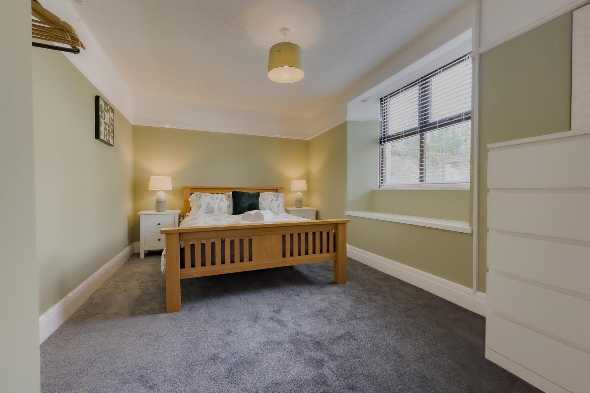 Cosy Coastal Retreat-dog Friendly