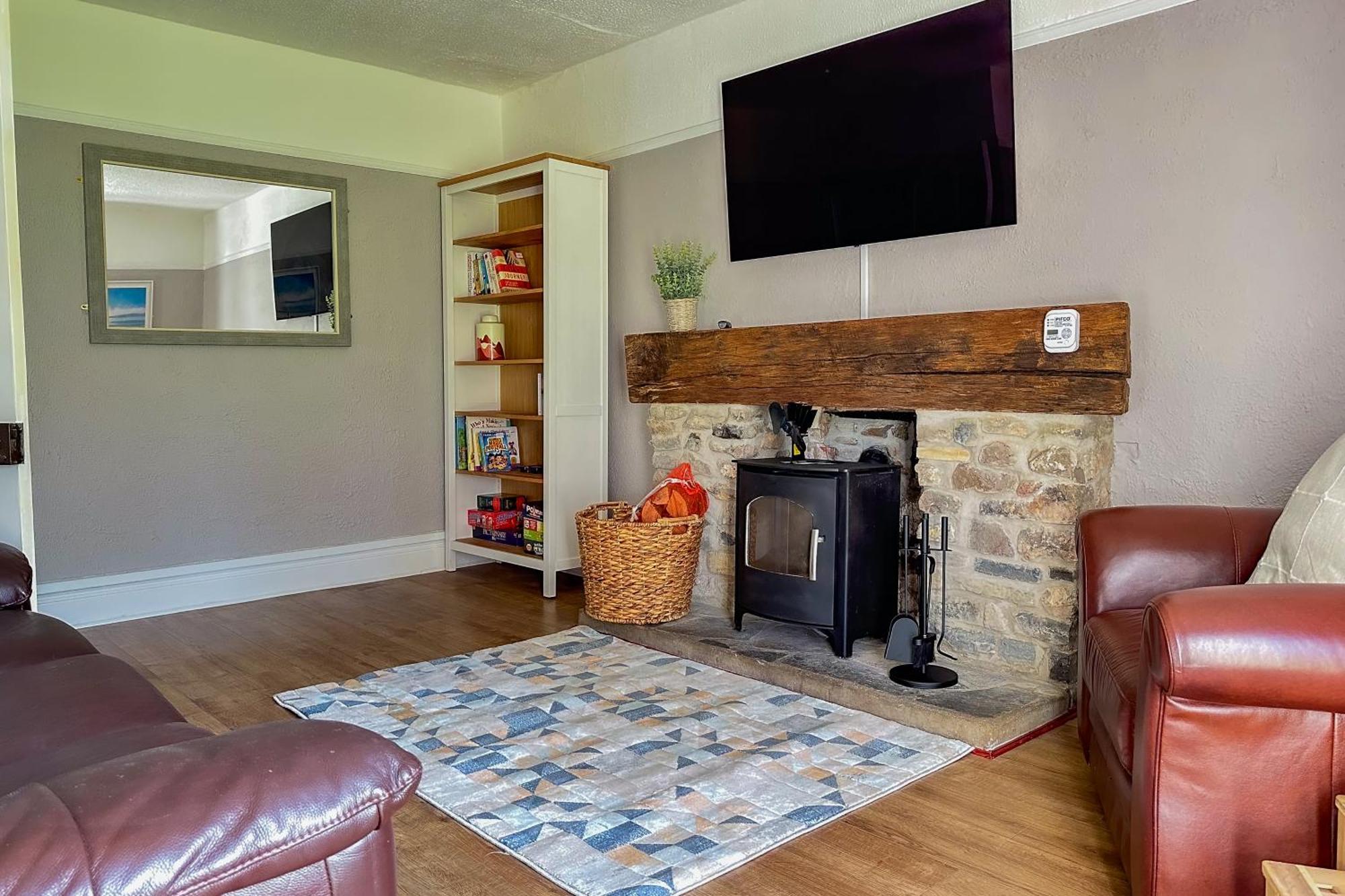 Cosy Coastal Retreat-dog Friendly Holiday home *